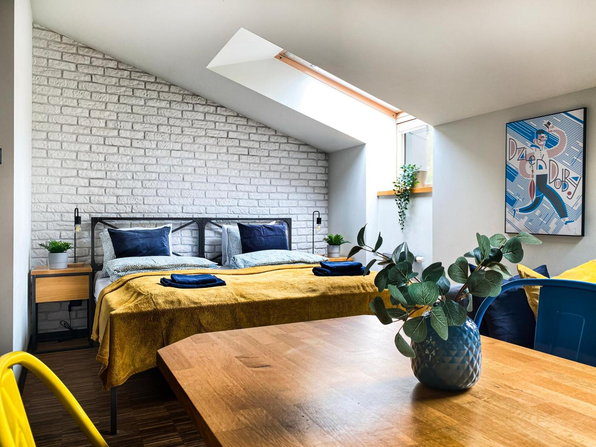 Cozy Apartment With Ac For Couples - Old Town คราคูฟ ภายนอก รูปภาพ