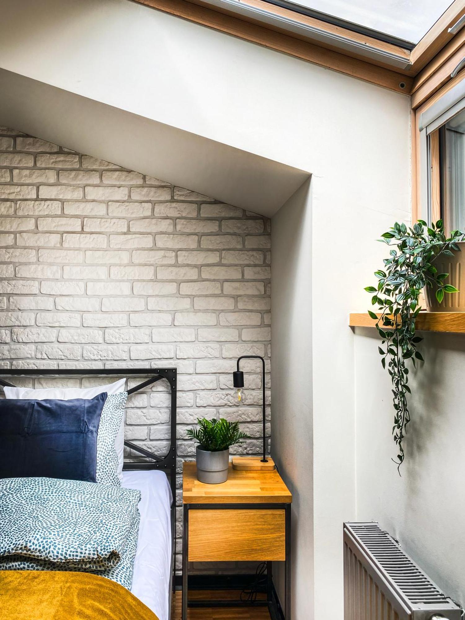 Cozy Apartment With Ac For Couples - Old Town คราคูฟ ภายนอก รูปภาพ