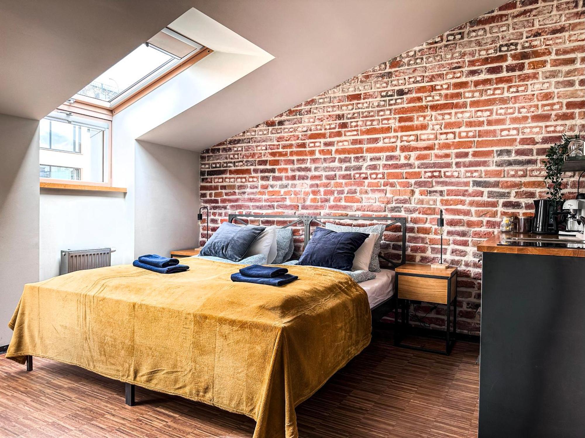 Cozy Apartment With Ac For Couples - Old Town คราคูฟ ภายนอก รูปภาพ