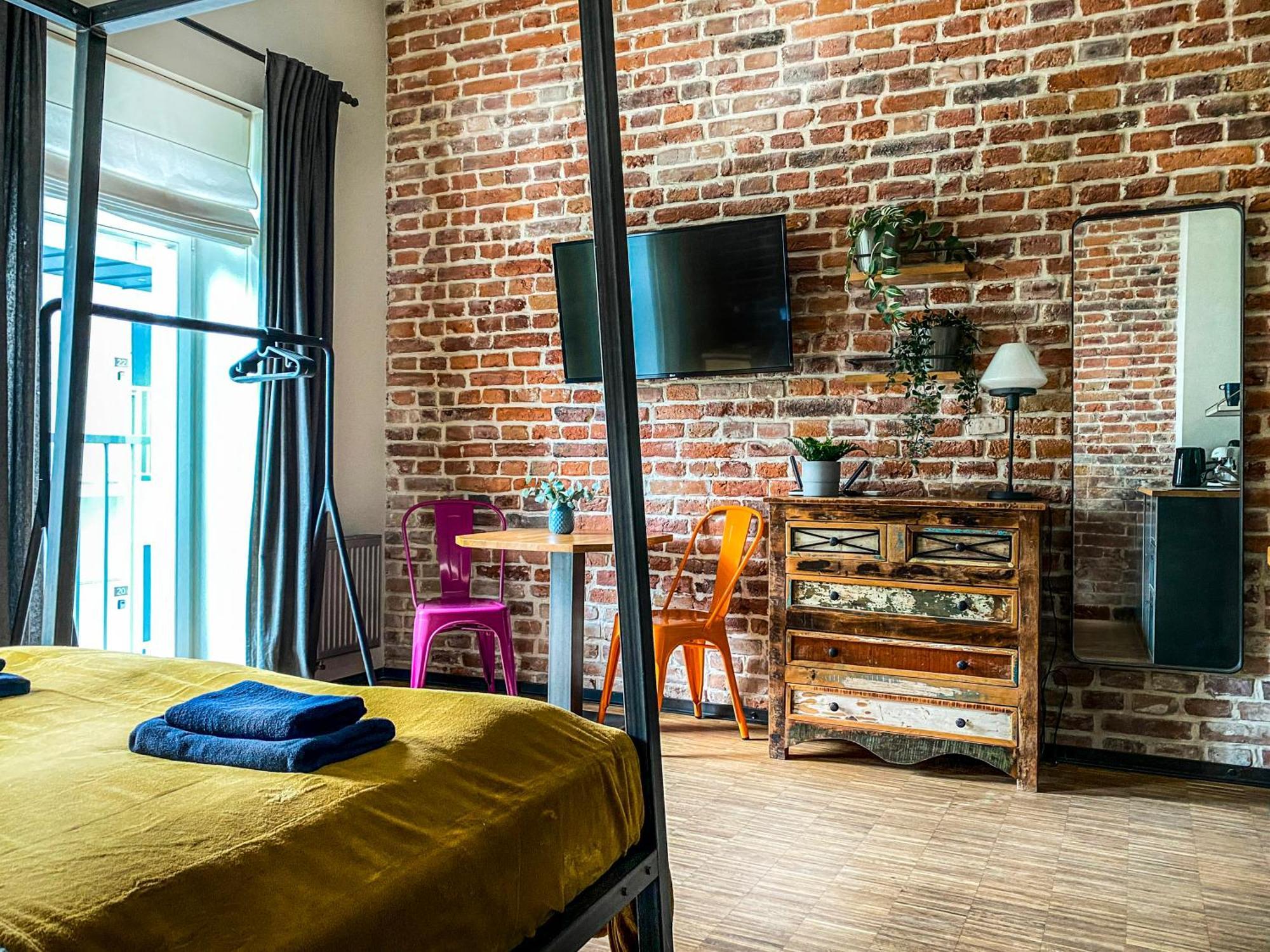 Cozy Apartment With Ac For Couples - Old Town คราคูฟ ภายนอก รูปภาพ